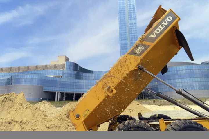 Atlantic City casino can't live without a beach, so it's rebuilding one