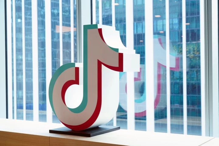 TikTok’s E-Commerce Ambitions Dealt Blow as Indonesia Adds Curbs