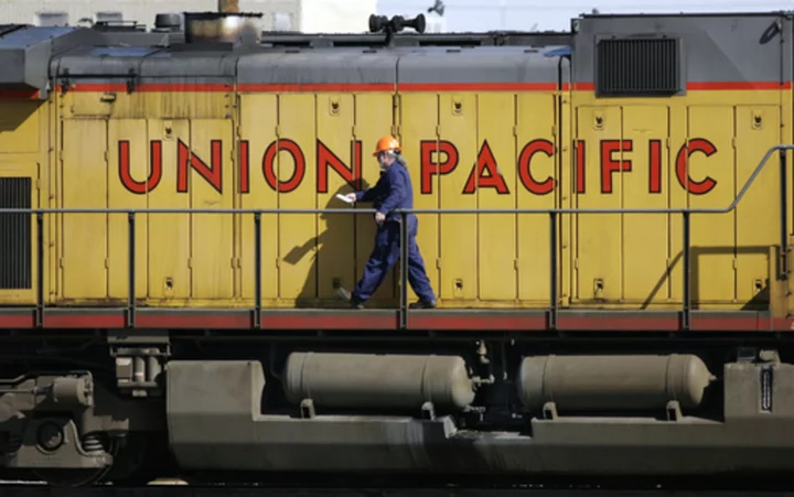 Union Pacific eliminates management jobs as part of plan to speed decision making at the railroad