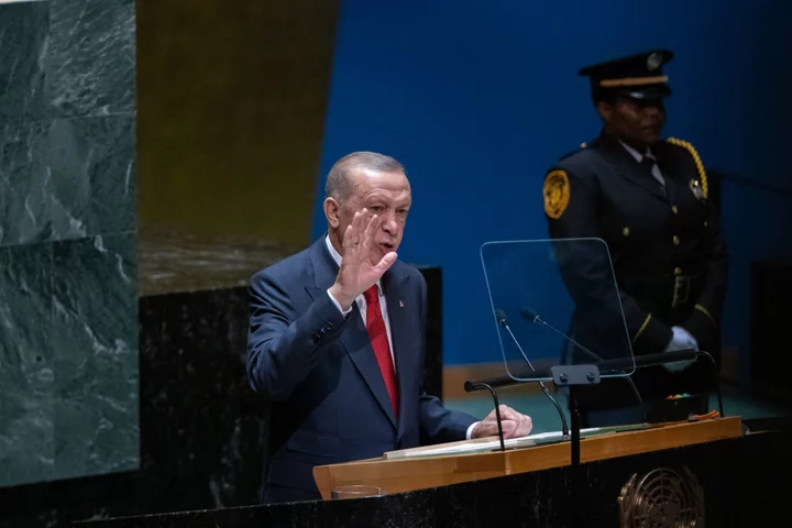Greece Reckons Detente Can Bind Erdogan to the West for Good
