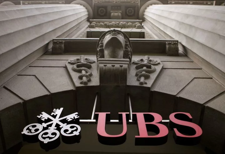 UBS shelves plan for new China fund unit, takes over Credit Suisse joint venture - sources