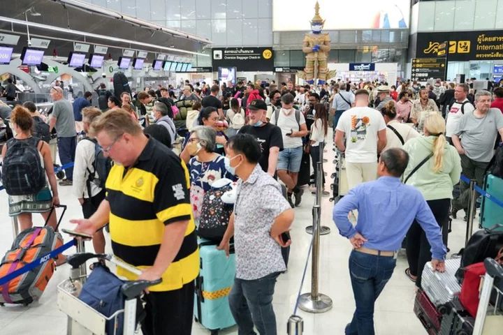 World Bank raises Thailand 2023 growth outlook to 3.9% as tourists return