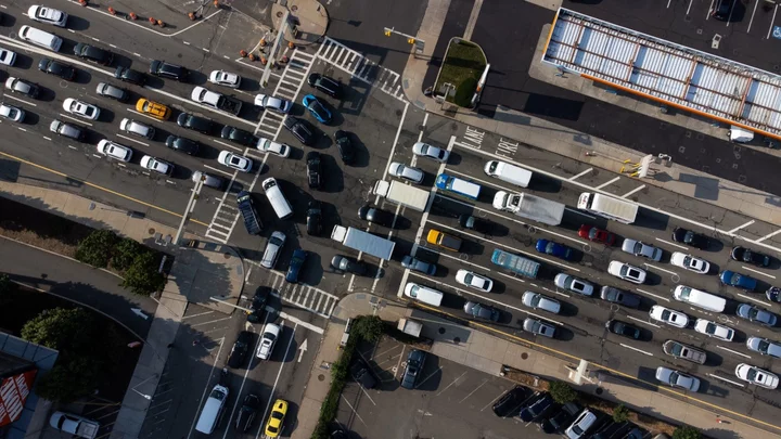 NYC’s $15 Congestion Pricing Risks Delay From New Jersey Lawsuit
