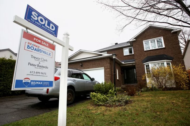 Canada housing market upturn could delay shift to BoC rate cuts
